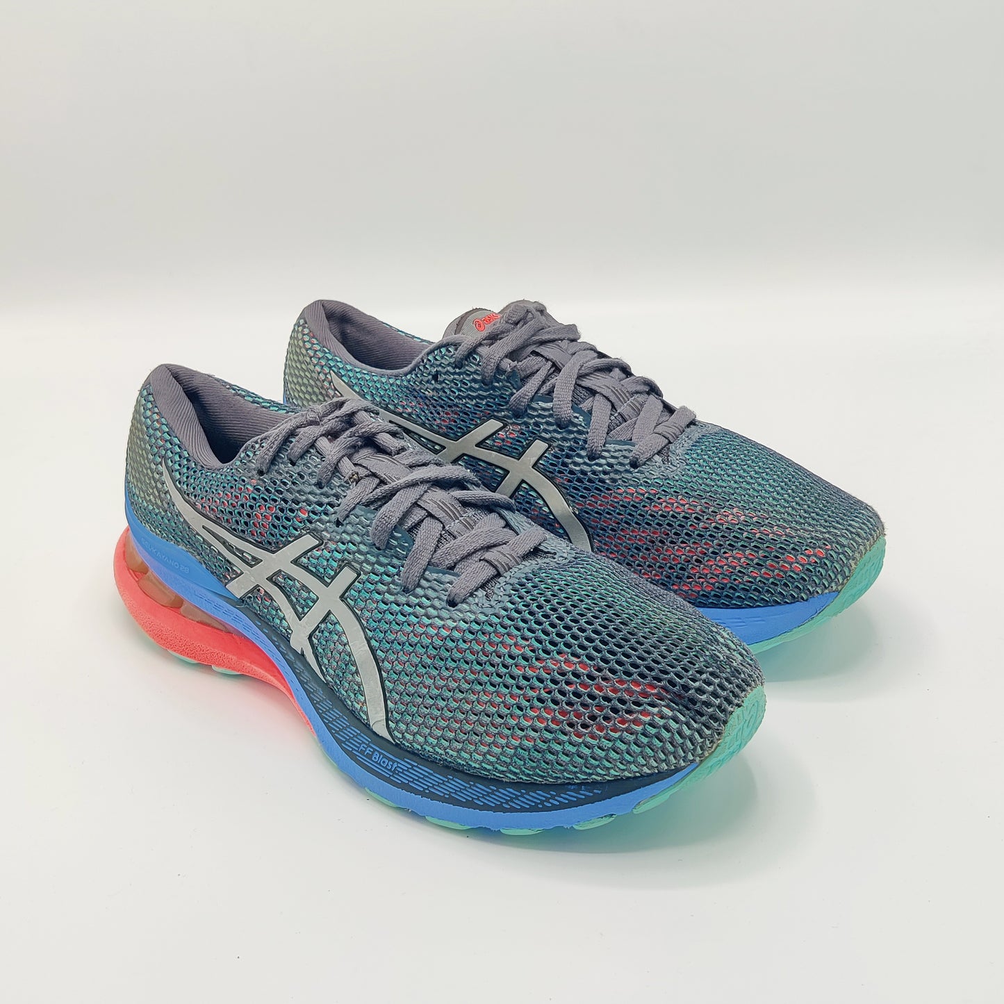 Asics Gel-Kayano 28
