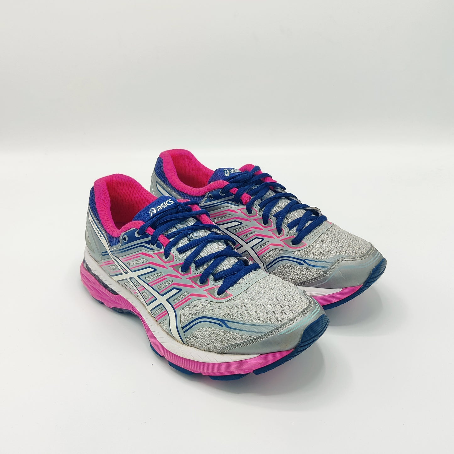 Asics gt 2000