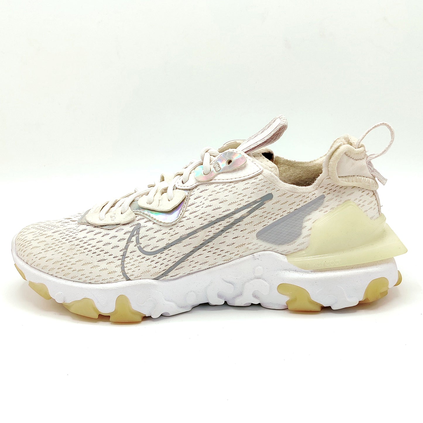 Nike W-7 React Vision