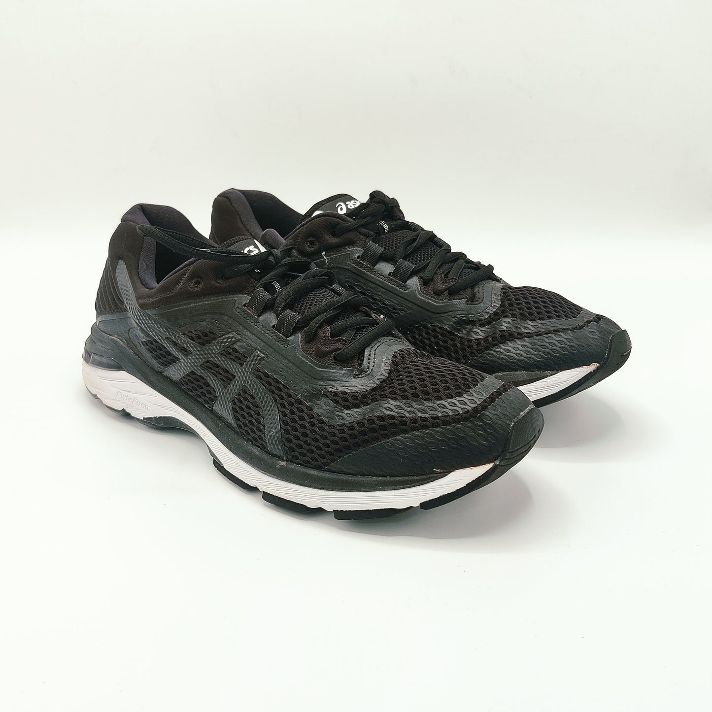 Asics gt 2000