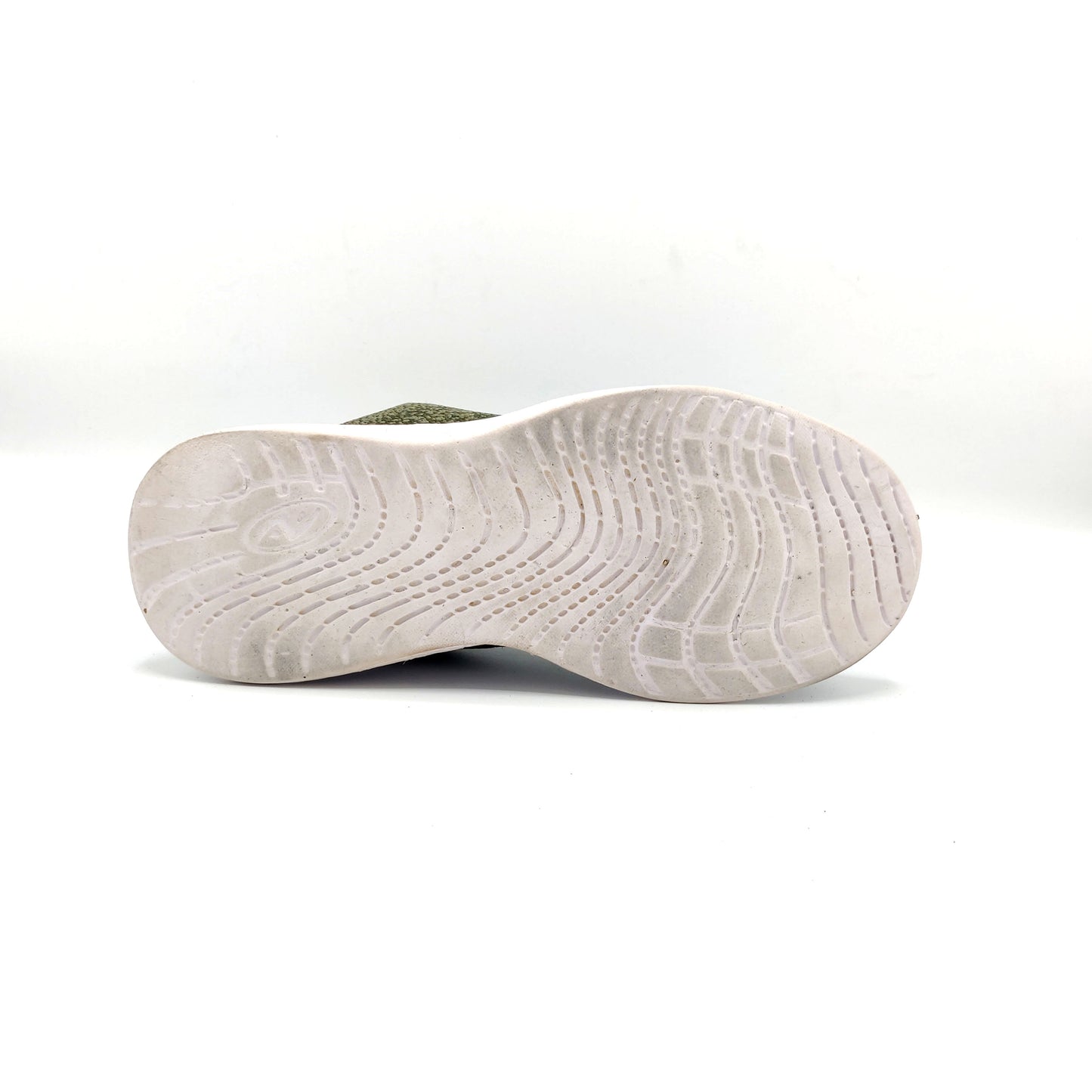 Athletic Works Arm Sneakers