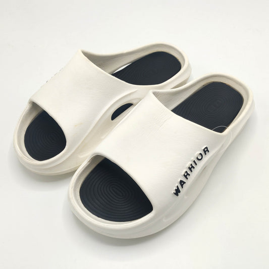 Warrior slippers White