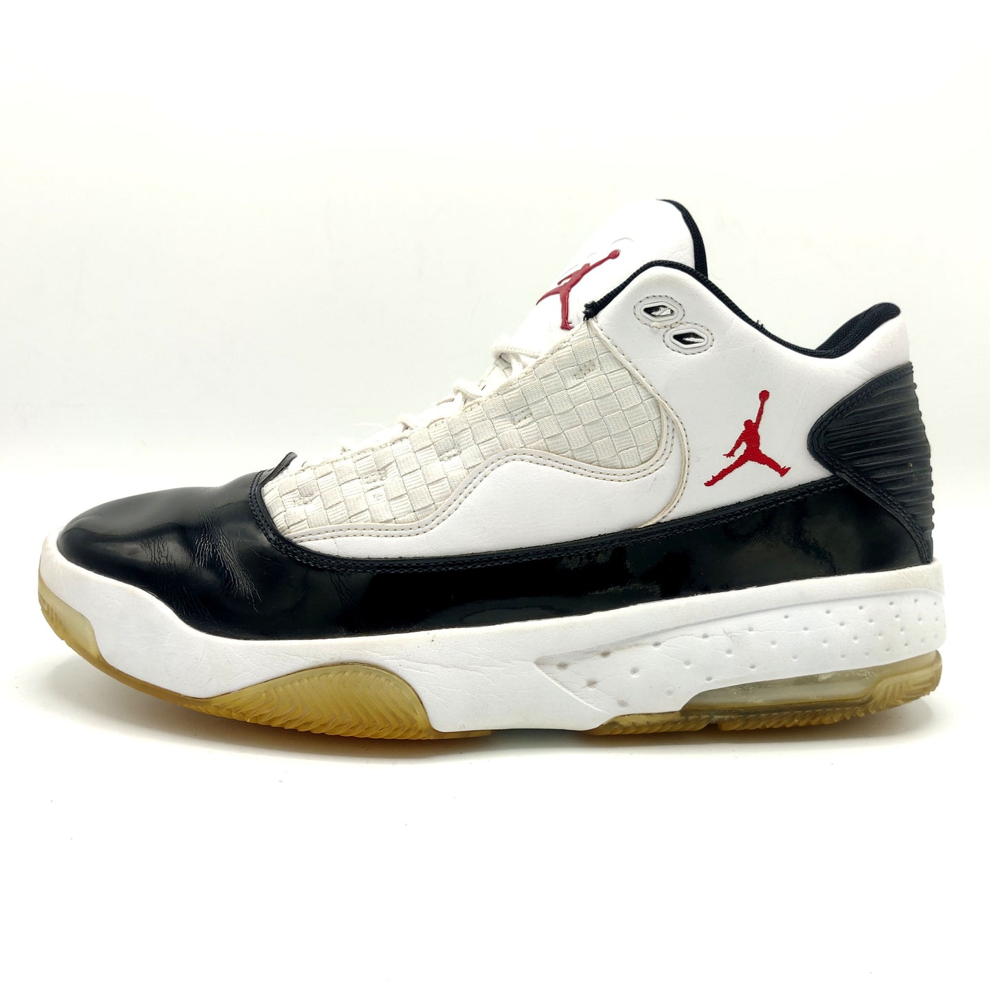 Air Jordan Max Aura 2