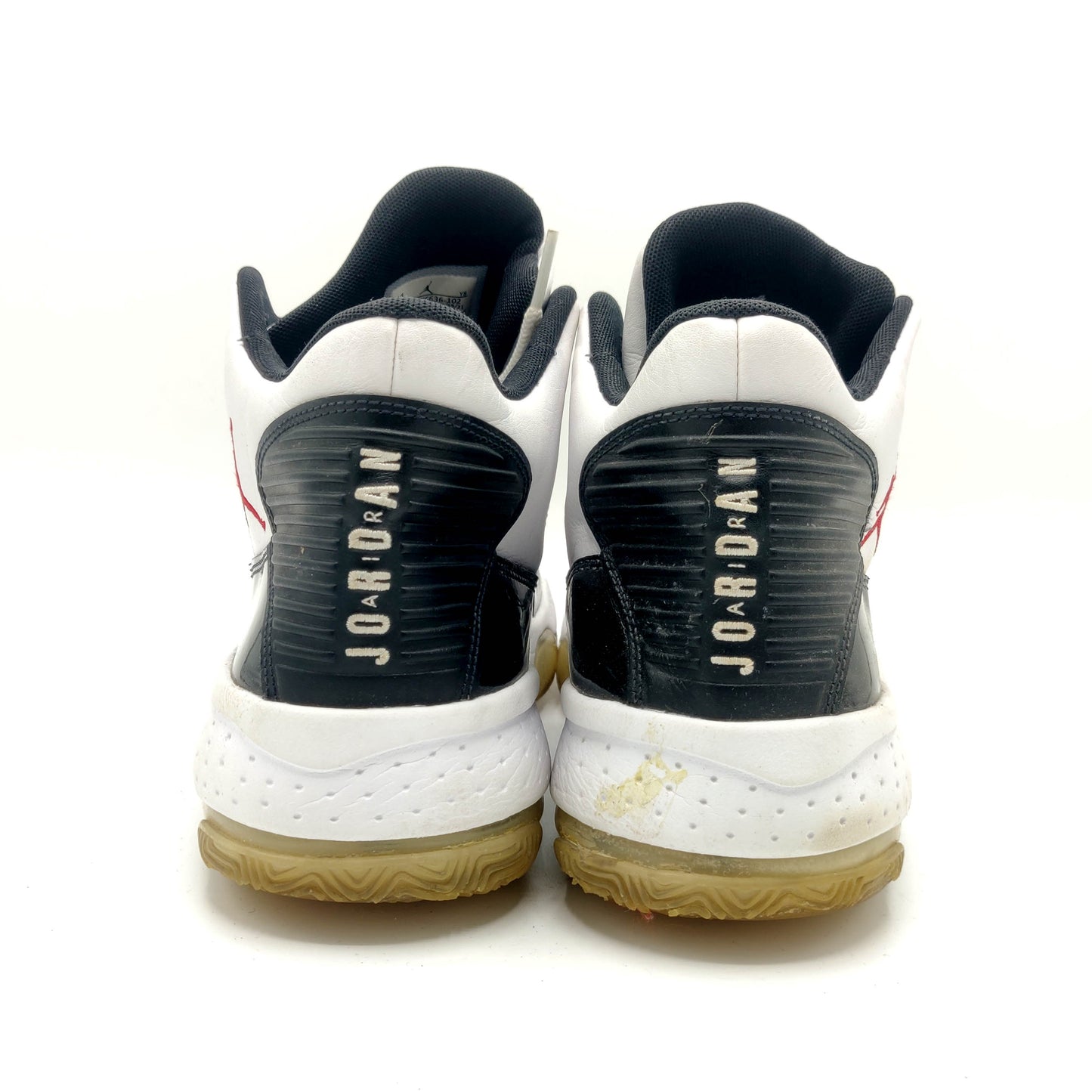 Air Jordan Max Aura 2