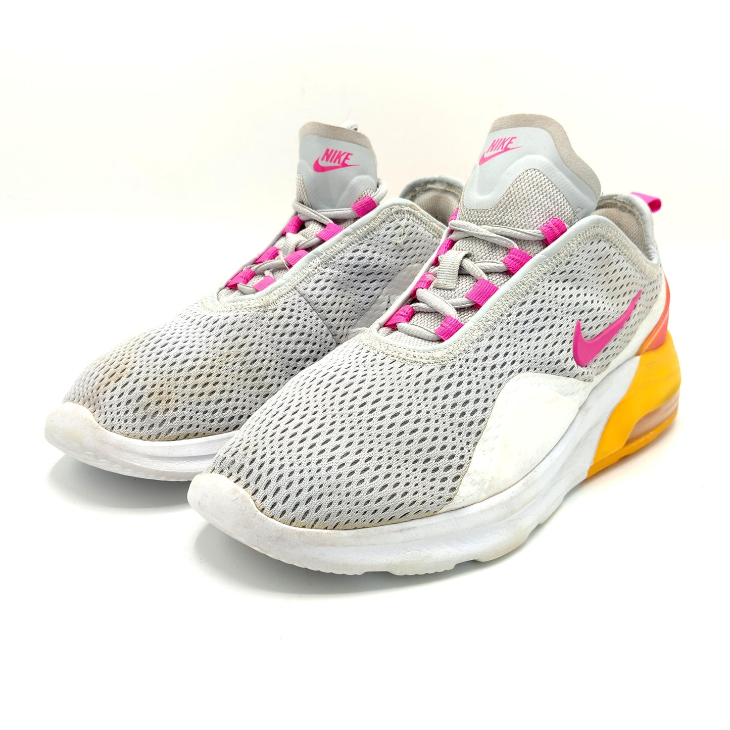 Nike Air Max Motion 2