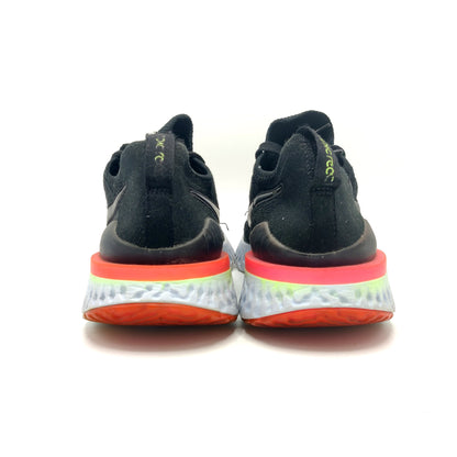 Nike Epic React Flyknit 2