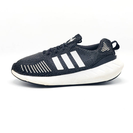 Adidas Swift Run
