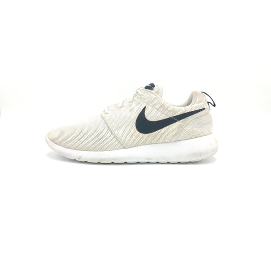 Nike Roshe One Knit White